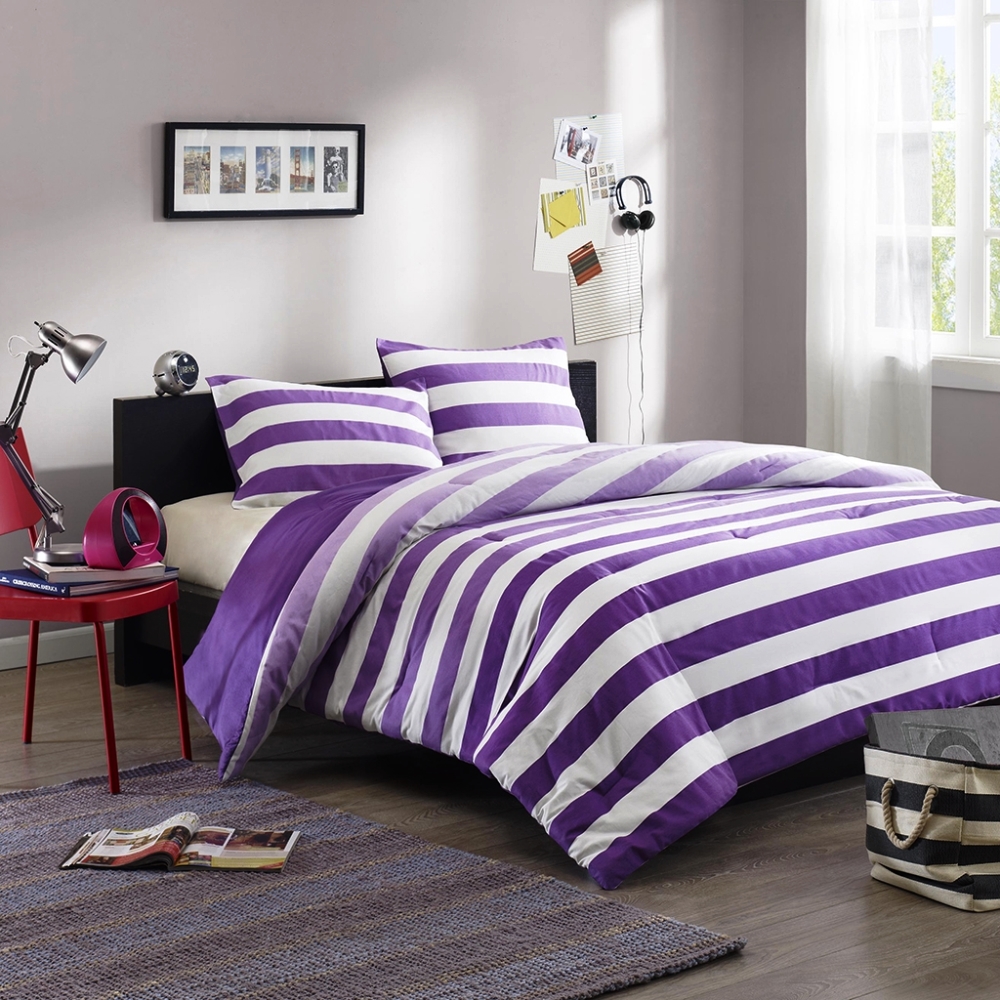 An example of quality euro-size bedding