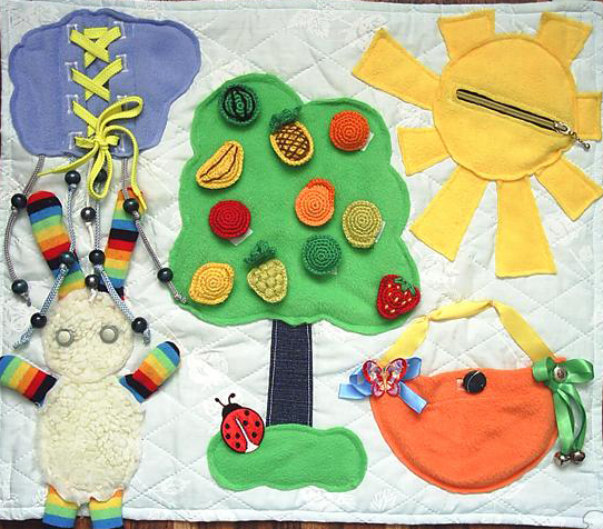An interesting idea of a do-it-yourself rug for a baby