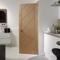 portes lumineuses dans la conception de l'image du couloir