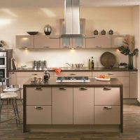 couloir de style clair dans la couleur du café au lait photo