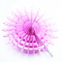 éventail en papier dans la photo d'invité intérieure