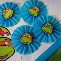 éventail en papier dans le style de la photo du couloir