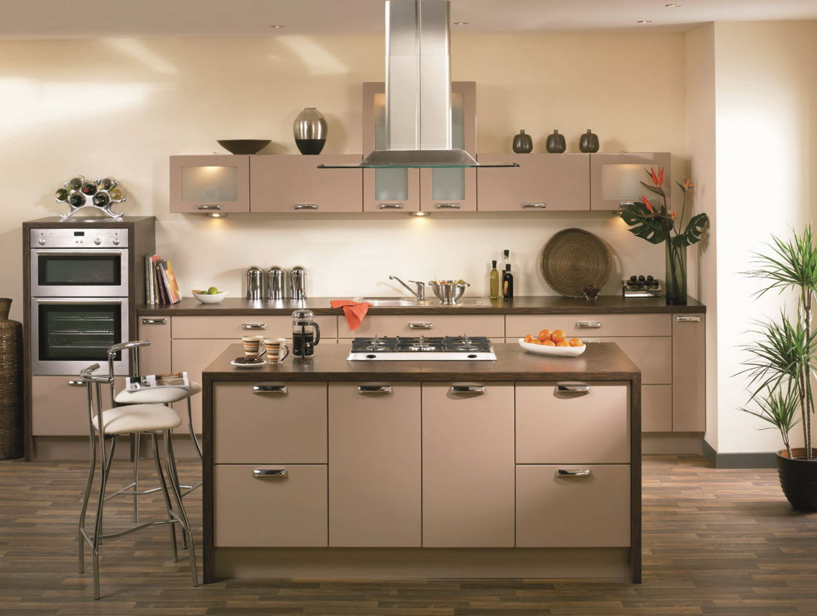 style de couloir lumineux dans la couleur du café au lait