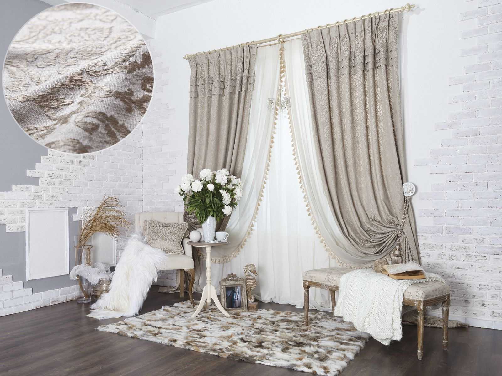 the idea of unusual decoration of curtains with their own hands