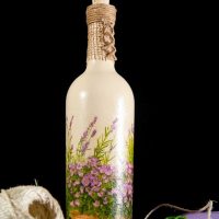 variante de décoration insolite de bouteilles de champagne avec image de ficelle