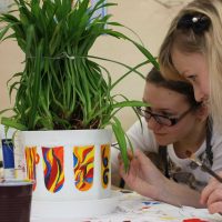 idea of unusual decor of pots picture