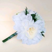 idea of chic room decoration with paper picture