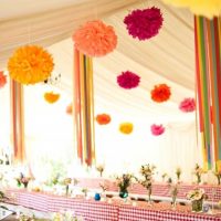 idea of a light holiday decoration with paper photo