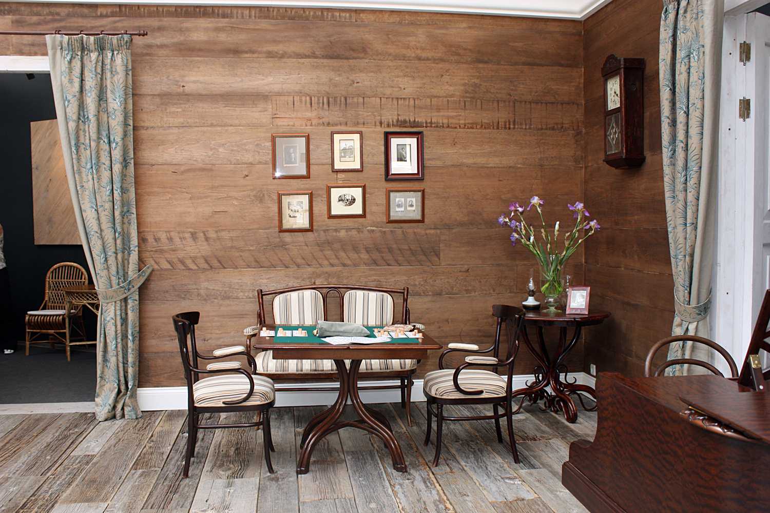 bright room decor with old boards