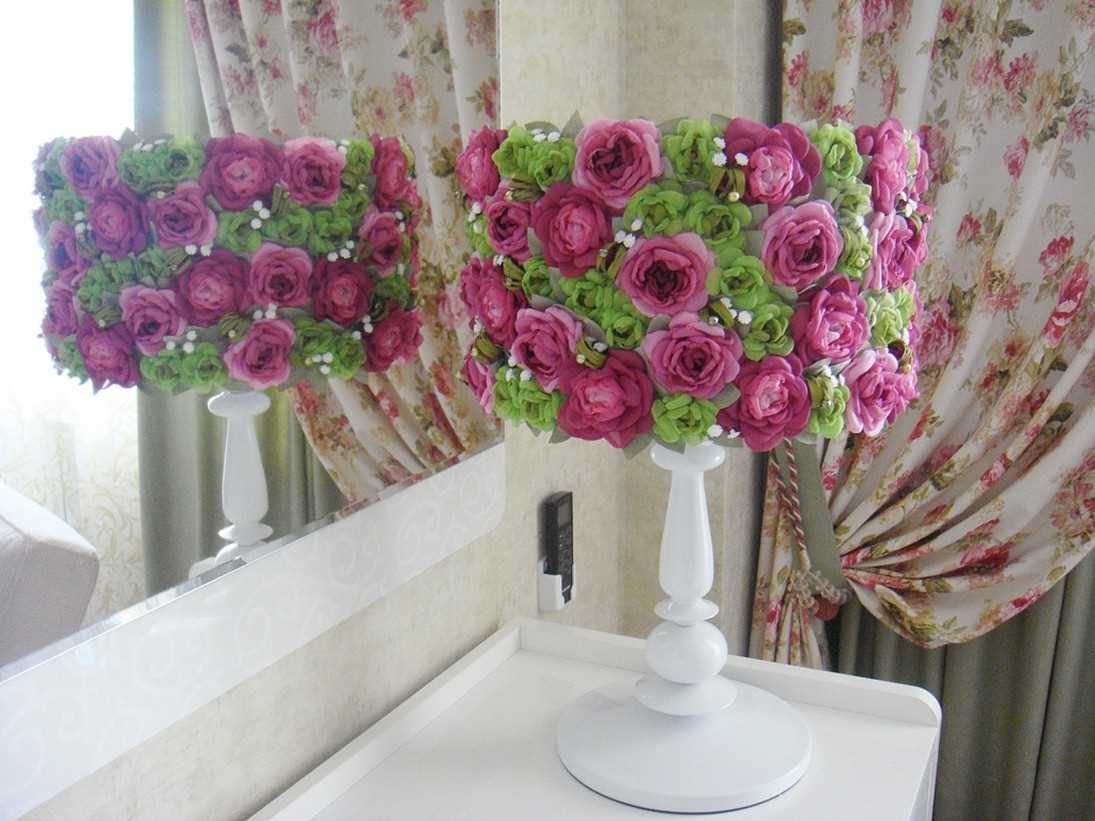 the idea of bright decoration of objects by March 8