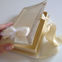 the idea of a beautiful box decoration picture