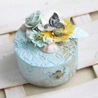 the idea of the original decor of the casket picture