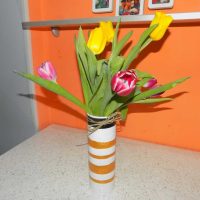 idea of original decoration of a desktop vase photo