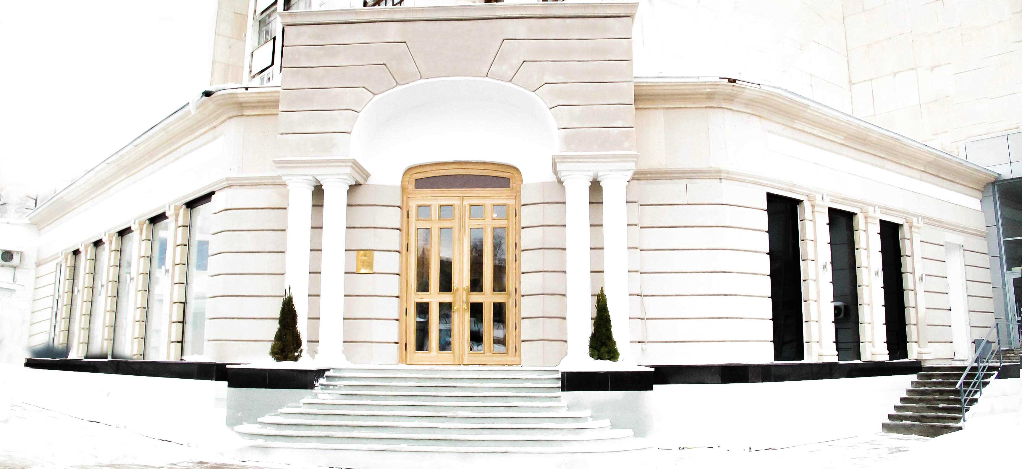 idea of bright decoration of a country house