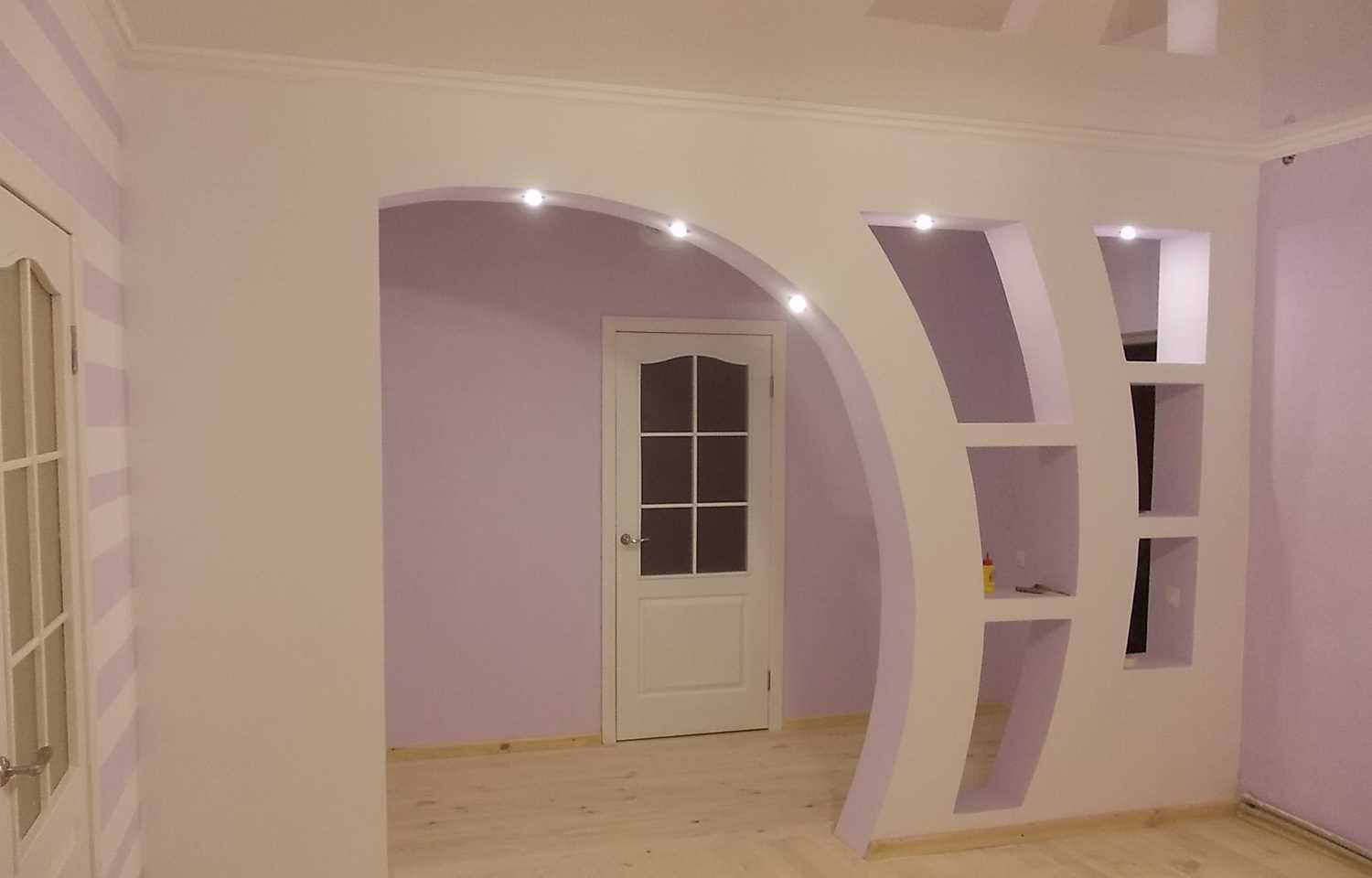 the idea of an unusual decor of the living room with an arch