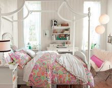 idea of a color bedroom decor for a girl photo