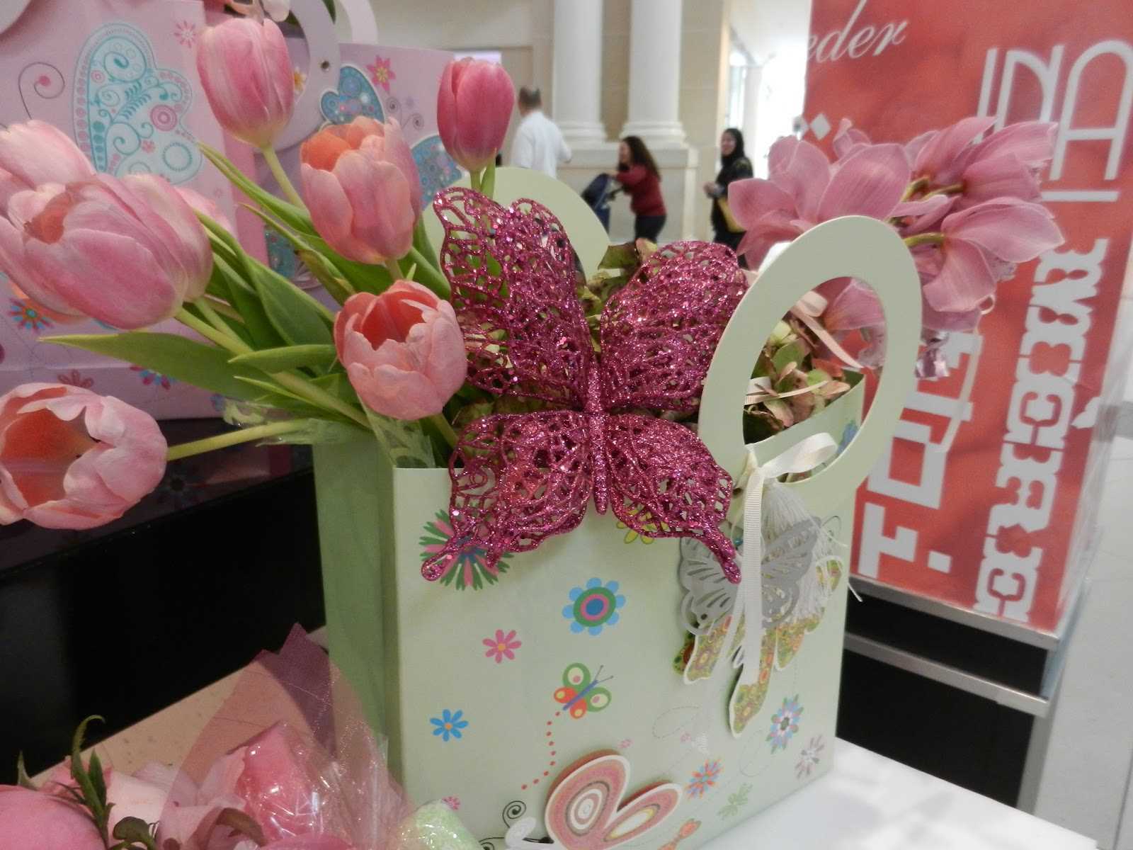 the idea of beautiful decoration of objects by March 8