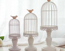 idea of unusual design of an apartment with a decorative cage picture