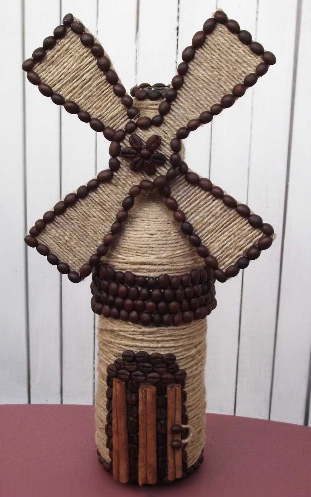 idée de décoration insolite de bouteilles avec des peintures