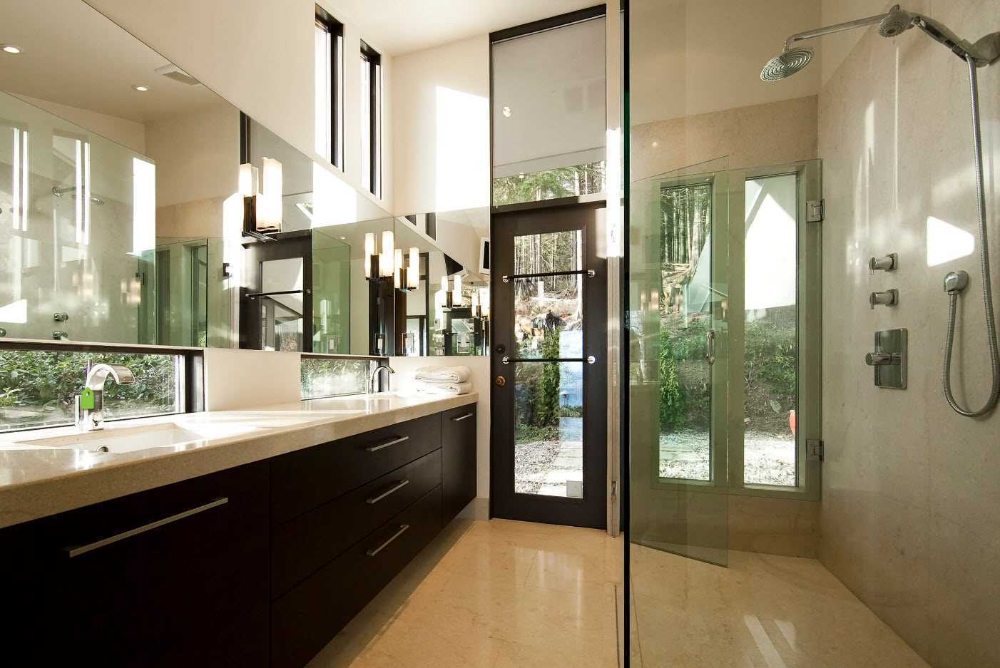 the idea of a bright bathroom design