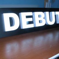 idea of using decorative letters in the style of a living room photo