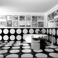 the idea of a beautiful bathroom interior in black and white