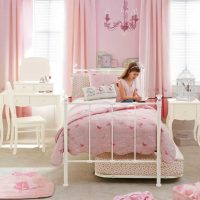 idea of a bright interior for a girl’s nursery photo