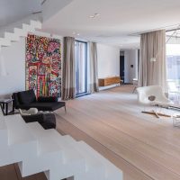 version du style insolite de la salle dans une maison privée photo