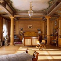 un exemple d'utilisation du style russe dans une photo de salle au décor insolite