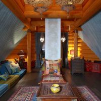 version de l'application du style russe dans une photo d'appartement design lumineux