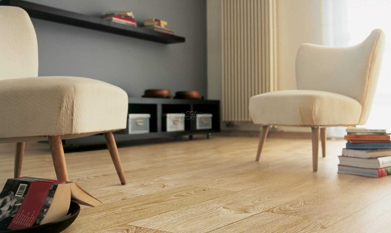 the option of using a light laminate in an unusual apartment interior