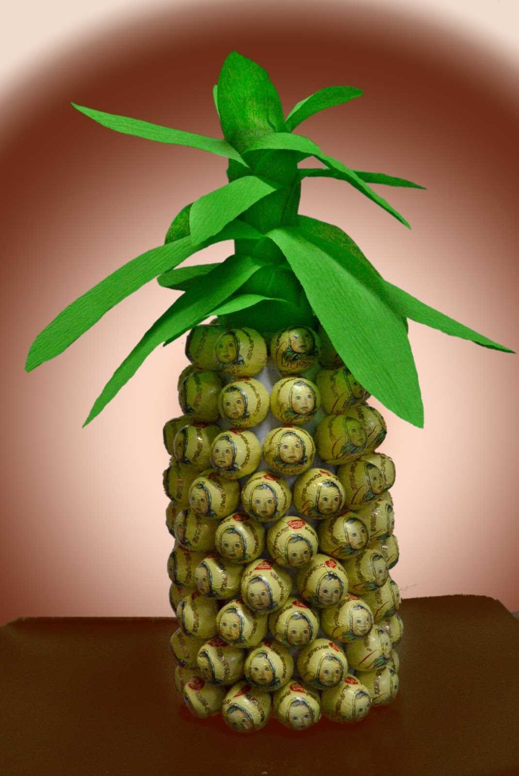 the idea of applying a suite of design in a bright style for a woman