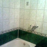 idea of a light decor laying tiles in the bathroom picture