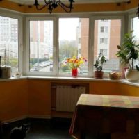 Un exemple d'un beau style de cuisine 13 m² image