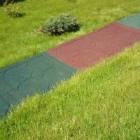 option of using original garden paths photo