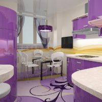 design de cuisine lilas avec fenêtre