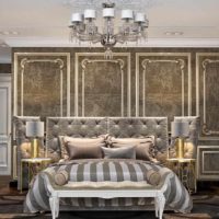 Un exemple de décoration lumineuse de conception murale dans une photo de chambre à coucher