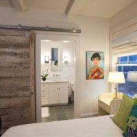 Porte coulissante dans la chambre 12 mètres carrés