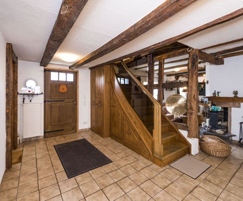 Conception de couloir de maison de pays