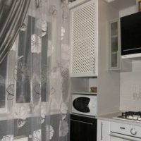 Masquage d'une chaudière à gaz d'angle avec un panneau perforé