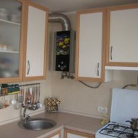 Chaudière à gaz avec un autocollant décoratif