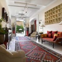 Tapis dans le couloir d'une maison privée