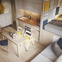 Coin repas avec chaises pliantes