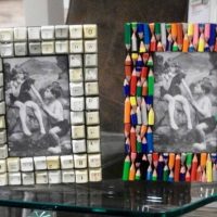 Décoration du cadre avec des boutons de l'ancien clavier