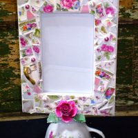 Frames de porcelaine à décor de cadre