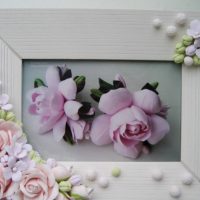 Fleurs en pâte polymère faites maison