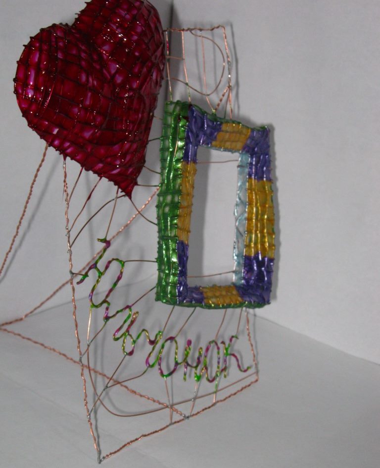 Cadre photo en fil de cuivre comme cadeau à maman