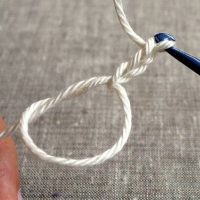 Ensemble de trois boucles d'air au crochet