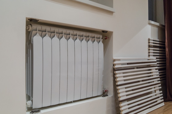 Décorer un radiateur avec un écran amovible