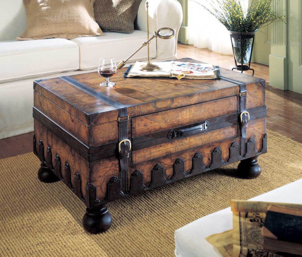 Commode antique de style colonial